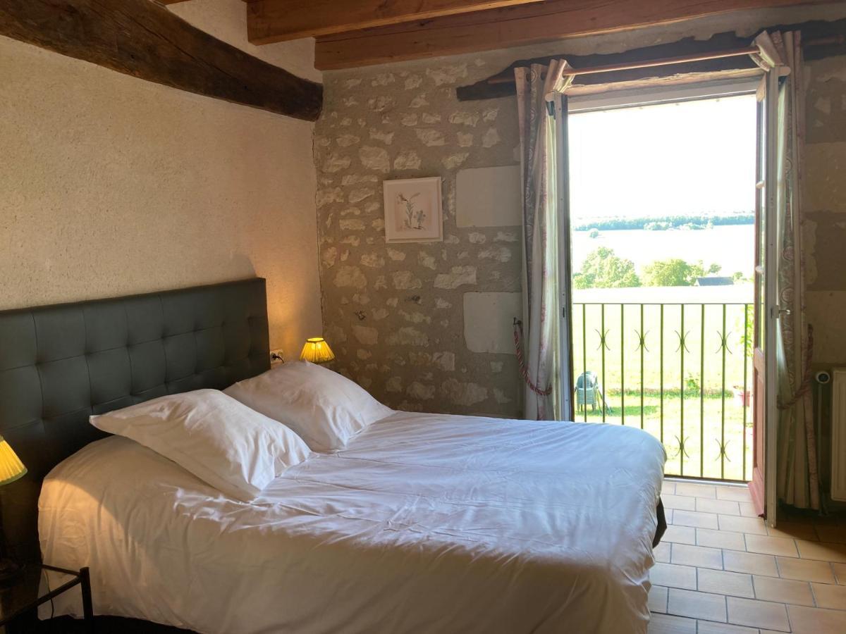 Logis Auberge De Crissay Екстер'єр фото