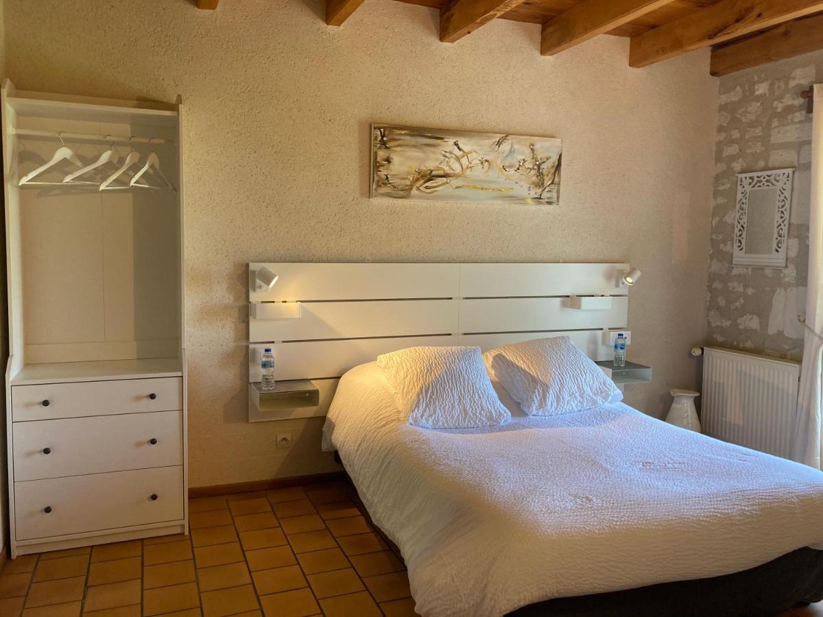 Logis Auberge De Crissay Екстер'єр фото