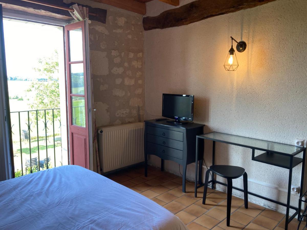 Logis Auberge De Crissay Екстер'єр фото